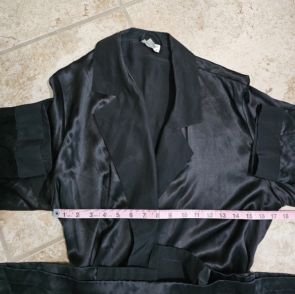 Neiman Marcus M Black 100% Silk Long Vintage Robe Duster 80s Loungewear Tie Belt - Picture 8 of 8